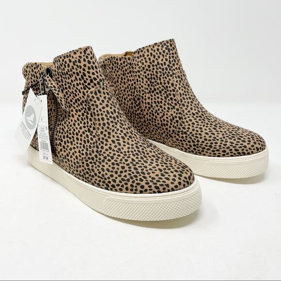 Universal Thread Women's Size 9.5 Leopard Platform Wedge Sneaker - Picture 2 of 6